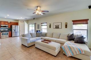 Cheerful Maricopa Gem with Home Theater and Game Room! - Maricopa - 7