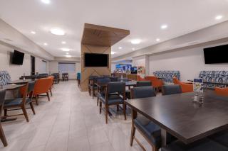 Holiday Inn Express Hotel & Suites Moab by IHG - Moab - 9
