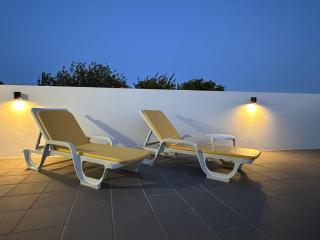 ÁTICO DALAI - Jacuzzi & Terraza junto al mar y playas - Vilanova de Arousa - 8