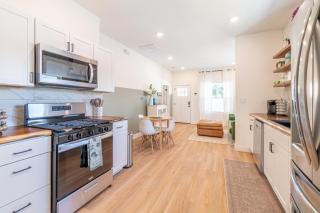 Reno Dream Cottage: Delightful 2-Bedroom Sanctuary - Reno - 7