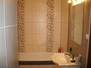 LH Residence - 4