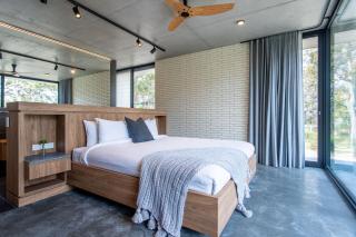 Boomerang House I Private Properties - Quindalup - 1
