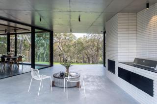 Boomerang House I Private Properties - Quindalup - 8