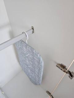 One Uptown BGC Modern & Spacious, Great Location, 200mbps & washer - 7