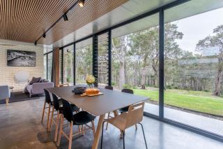 Boomerang House I Private Properties - Quindalup - 5