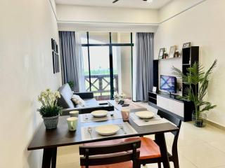 Central Condo 2pax/1room/Wi-fi/frnt Mahkota Parade - 0