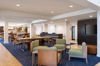 Courtyard Salt Lake City Airport - 6