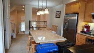 Comfortable Stay In North San Jose - Solar Room - 7