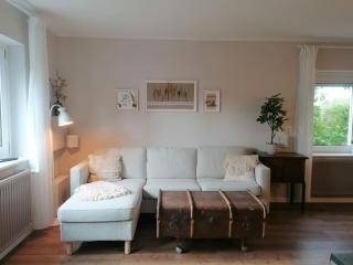 Haus Sandstein Glück Biedermann - 2