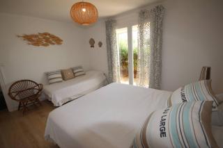 FACE à la Mer, Superbe appartement climatisé au RDC d'une maison, classé 4 étoiles, 5 couchages -WIFI-PORTIRAGNES PLAGE LXBFM32 - Portiragnes - 1