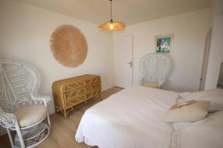FACE à la Mer, Superbe appartement climatisé au RDC d'une maison, classé 4 étoiles, 5 couchages -WIFI-PORTIRAGNES PLAGE LXBFM32 - Portiragnes - 2