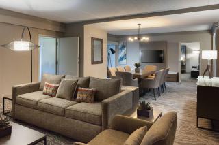 Marriott Savannah Riverfront - 5