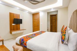 FabHotel Raahi Retreat Near Star Mall & 32nd Avenue, Gurugram - 2