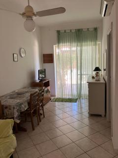 Casa vacanze a 80 m dal mare, Su Guventeddu IUN R4654 - Pula - 1