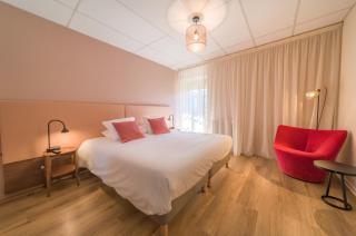 Les Dépendances du Château Chapeau Cornu - 2