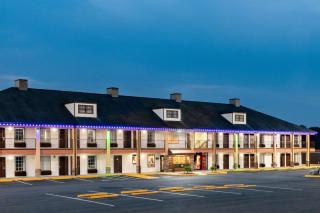 Baymont by Wyndham Commerce GA Near Tanger Outlets Mall - Commerce - 8
