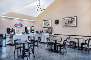 Baymont by Wyndham Commerce GA Near Tanger Outlets Mall - Commerce - 3