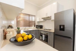 One More Night Apartment E202 - Gaborone - 5