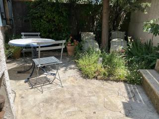 Studio indépendant climatisé en Provence - Saint-Didier - 3