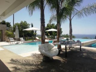 Villa in Patras with Pool near Beach - Roitika - 3
