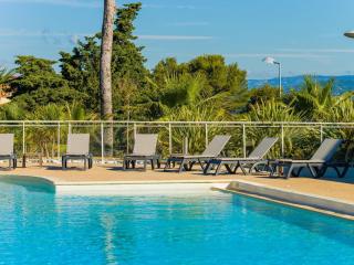 Nice apartment with sleeping cabin in the Provence - 8