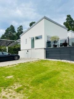 Luxory Vättern Lake Villa - 8