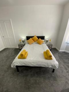 Beach House-New Day Properties - South Shields - 3