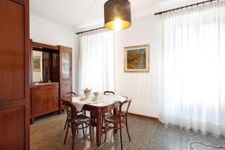 Dolphin house - Genova - 2