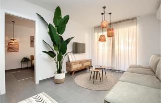 Awesome Apartment In Premantura - 8