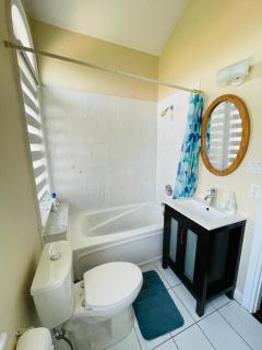 Jazzy Home Stay - Mississauga - 3
