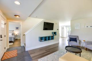 Colorful Bend Home with Yard and Fire Pit! - Bend - 6