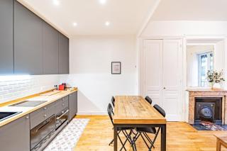 Aapartment with character Parquet flooring fireplace - Charpennes - Villeurbanne - 6