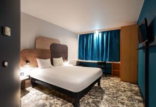 B&B HOTEL Chartres Centre Cathédrale 3 étoiles - Chartres - 8