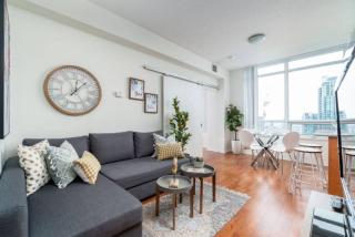 Central and Cozy 1BD 1BA Downtown Condo - 7