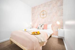 Midlands Haven - Upscale Serenity Near the City - 2