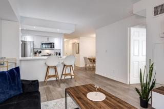 Urban APT with Highspeed WiFi Near shopping malls - 1