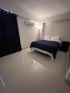 Blue Gem Retreat 3BR Apartment w Modern Amenities - Ensanche Savica de Mendoza - 7