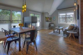 572 E 3rd Avenue - 3