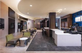 Courtyard by Marriott Greenville Downtown - Greenville - 4