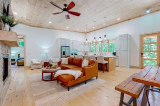 Mountain Delight - McCaysville - 5