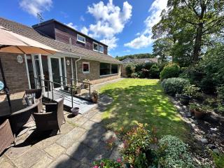 'Sounion' - Fabulous, spacious modern house with large private garden in Leafy Lytham - 5