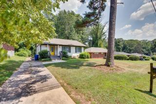 Atlanta Vacation Rental with Deck 4 Mi to Downtown! - 8