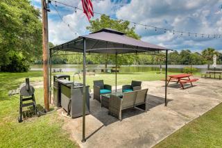 Lake Marion Gem Communal Outdoor Space with Views! - Eutawville - 8