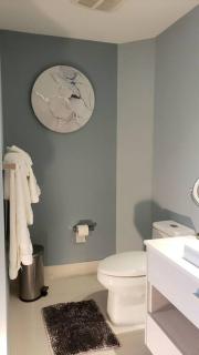 Gorgeous Upscale Condo in the Middle of Brickell - 4