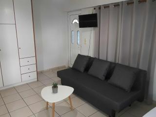 Simple, Calm and Center 2 - Kalamata - 6