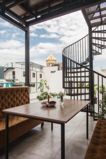 Hotel Tato & CoWorking space - Tbilisi - 1