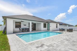 Like a shiny new penny! - Brand new home with heated pool - Villa Sunburst - Cape Coral - 9