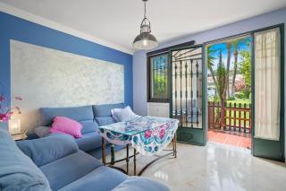 Unique 2 Br Apart in Golden Mile✺ Pool ✺ Parking - Marbella - 0