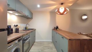 Instant Plaisirs - T2 60m2 avec Terrasse et Balnéo privative - 7