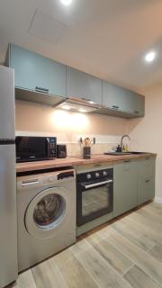 Instant Plaisirs - T2 60m2 avec Terrasse et Balnéo privative - 2